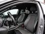 Mercedes-Benz A-klasse 180 Business Solution 136 Pk Automaat Navigatie / Camera / 18 inch / Stoelverwarming