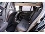 Volvo V60 2.0 T6 Recharge AWD R-Design | Trekhaak | Panoramadak | Donker Glas | Parkeersensoren Voor en Achter | Parkeercamera | LED koplampen |