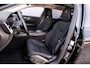 Volvo V60 2.0 T6 Recharge AWD R-Design | Trekhaak | Panoramadak | Donker Glas | Parkeersensoren Voor en Achter | Parkeercamera | LED koplampen |