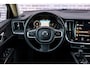 Volvo V60 2.0 T6 Recharge AWD R-Design | Trekhaak | Panoramadak | Donker Glas | Parkeersensoren Voor en Achter | Parkeercamera | LED koplampen |