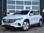 Mercedes-Benz EQA 250+ Business Edition | Apple CarPlay | Android Auto | Donkergetint Glas Achter | Dodehoekassistent | Alarm | Sfeerverlichting | Stoelverwarming | Achteruitrijcamera | Parkeersensoren | Elektrisch Inklapbare Buitenspiegels