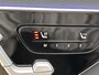 Mercedes-Benz CLE Cabriolet 180 AMG Line AMG Line | Night Pakket | 20 Inch AMG velgen | Cabriolet Comfort-Pakket | Memory Voorstoelen | Ledkoplampen. Inclusief 24 maanden MB Certified garantie voor Europa.