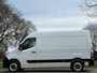 Renault Master T35 2.3 dCi 135 L2H2 Comfort, AIRCO, parkeersensoren, drie zitplaatsen, NAP, 2500 KG trekken