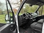 Renault Master T35 2.3 dCi 135 L2H2 Comfort, AIRCO, parkeersensoren, drie zitplaatsen, NAP, 2500 KG trekken