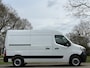 Renault Master T35 2.3 dCi 135 L2H2 Comfort, AIRCO, parkeersensoren, drie zitplaatsen, NAP, 2500 KG trekken