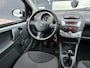 Toyota Aygo 1.0-12V Dynamic Navigator Dealer OH Airco 5Drs