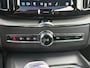 Volvo XC60 2.0 T6 Plug-in hybrid AWD Plus Black Edition 398pk Trekhaak / 360 Camera / Panoramadak