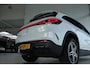 Mercedes-Benz EQA 250 Business Solution AMG 67 kWh | Cruise Control | Schuifdak | Stoelverwarming | Trekhaak | Navi | Elektr. Klep | Sfeerverlichting | Climate |
