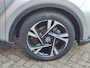 Toyota C-HR / C-HR+ 1.8 HYBRID STYLE STOEL/STUURVERW BLIND-SPOT KEYLESS 18''LM-VELGEN PARK-SENSOREN CAMERA NAVI AD-CRUISE CLIMA PRIVACY GLASS