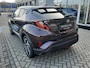 Toyota C-HR / C-HR+ 1.8 Hybrid Executive ALL-SEASON BLIND-SPOT KEYLESS PARK-SENSOREN LM-VELGEN APPLE/ANDROID AD-CRUISE STOELVERW CAMERA DAB+ LENDESTEUN