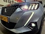 Peugeot 2008 1.2 PureTech GT Pack 131PK + Panorama|Trekhaak|3D digital cockpit|LED|Adaptive cruise|Navi|Apple|Android|Camera|17"LM