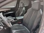 Peugeot 3008 1.6 HYbrid 225 GT 225Pk Automaat (PANORAMADAK, LEDER/ALCANTARA, ADAPTIVE CRUISE, STOELVERWARMING, FOCAL AUDIO, APPLE CARPLAY, KEYLESS, NIEUWSTAAT)