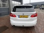 BMW 2-Serie Active Tourer 218i Luxury Automaat,16inch,Schuifdak,Clima,Navi,Cruise,Trekhaak Hoge Zit Dealer onderhouden 140pk