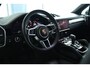 Porsche Cayenne 3.0 E-Hybrid | SportDesign | Sportchrono | Nightvision | Stoelventilatie | Massage | HUD | Bose | 360 Camera | Trekhaak | ACC | Matrix |
