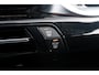 BMW iX1 EDrive 20 M Sport Live Cockpit I Mineralweiss Metallic I Head Up I Led I CarPlay I 360 Camera I M-Sportremmen rood I BTW