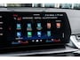 BMW iX1 EDrive 20 M Sport Live Cockpit I Mineralweiss Metallic I Head Up I Led I CarPlay I 360 Camera I M-Sportremmen rood I BTW