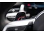 BMW iX1 EDrive 20 M Sport Live Cockpit I Mineralweiss Metallic I Head Up I Led I CarPlay I 360 Camera I M-Sportremmen rood I BTW