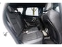 BMW iX1 EDrive 20 M Sport Live Cockpit I Mineralweiss Metallic I Head Up I Led I CarPlay I 360 Camera I M-Sportremmen rood I BTW