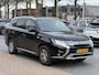 Mitsubishi Outlander 2.4 PHEV Pure Automaat | Achteruitrijcamera | Navigatie via Carplay/Android Auto | Trekhaak | Dealeronderhouden | 1ste eigenaar!