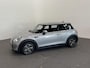 MINI Mini Electric Essential 33 kWh Automaat | Navigatie | Apple Carplay/ Android Auto | Parkeersensoren achter | Cruise Control | Stoelverwarming | Virtual Cockpit | Climate Control
