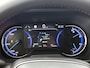 Toyota RAV4 2.5 Hybrid Bi-Tone | DEALER ONDERHOUDEN | Trekhaak | Navigatie | Stoel + Stuur verwarming | Elektrische Stoel |
