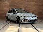 Volkswagen Golf 1.5 TSI R-Line 150pk | Pano | IQ Light | Black Style | Harman Kardon | Head up | ACC | BOMVOL !