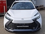 Toyota C-HR / C-HR+ 1.8 HYBRID 140 FIRST-EDITION STOEL/STUURVERW BLIND-SPOT PARK-SENSOREN NAVI APPLE/ANDROID EL-ACHTERKLEP