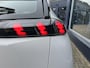 Peugeot 2008 1.2 Turbo 100 PK Active Pack | Navigatie | Apple carplay | Hoge zitpositie | Parkeersensoren | Climate Control | Cruise Control | Lichtmetalen velgen |