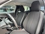 Peugeot 2008 1.2 Turbo 100 PK Active Pack | Navigatie | Apple carplay | Hoge zitpositie | Parkeersensoren | Climate Control | Cruise Control | Lichtmetalen velgen |