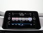 Volkswagen T-Roc 1.0 TSI Life Business Navigatie - Clima - Led verlichting - Camera