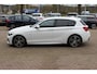 BMW 1-Serie 118i Edition M Sport Shadow High Exe. / Leder / Navigatie / Parkeerhulp achter / Keyless / 18'' / Getint glas / Stoelverwarming / Cruise Control