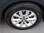 Volkswagen Polo 1.0 TSI Highline Business R Automatische airco, navigatie, stoelverwarming, cruise controle, digitaal instrumenten paneel, navigatie, parkeersensoren voor en achter, sportstoelen, zwarte hemel bekleding, keyless intry,
