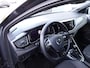 Volkswagen Polo 1.0 TSI Highline Business R Automatische airco, navigatie, stoelverwarming, cruise controle, digitaal instrumenten paneel, navigatie, parkeersensoren voor en achter, sportstoelen, zwarte hemel bekleding, keyless intry,