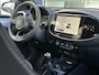 Toyota Aygo X 1.0 VVT-i MT JBL | Apple Carplay/Android Auto | Stoelverwarming | Parkeercamera/-sensoren | Climate Control | Draadloze telefoonlader | Keyless Entry/Start | Adaptive Cruise Control | DAB | Weinig kilometers!! |
