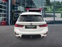 BMW 3-Serie 318I SPORTLINE M-PAKKET LEDER/CAMERA/STOELVERW/E-KLEP/CRUISE/LED