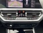 BMW 3-Serie 318I SPORTLINE M-PAKKET LEDER/CAMERA/STOELVERW/E-KLEP/CRUISE/LED