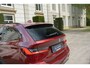 BMW 3-Serie Touring 320i High Executive TREKHAAK | PANO | KUIPSTOELEN | CARBON | ADAPTIVE | MEMORY | LASER