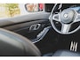 BMW 3-Serie Touring 320i High Executive TREKHAAK | PANO | KUIPSTOELEN | CARBON | ADAPTIVE | MEMORY | LASER
