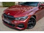 BMW 3-Serie Touring 320i High Executive TREKHAAK | PANO | KUIPSTOELEN | CARBON | ADAPTIVE | MEMORY | LASER