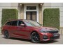 BMW 3-Serie Touring 320i High Executive TREKHAAK | PANO | KUIPSTOELEN | CARBON | ADAPTIVE | MEMORY | LASER