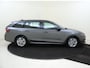 Skoda Octavia Combi 1.5 e-TSI 160 Pk Business Edition | Navigatie | Apple & Android Carplay | All Season Banden | Climate Control | Parkeersensoren voor en achter | Cruise Control | Elektr. Achterklep |