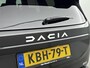 Dacia Bigster 1.2 Hybrid-G 150Pk 4x4 Limited Edition | Navigatie | Apple & Android Carplay | Schuif-Kantel Dak | Climate Control | Adaptieve Cruise Control | Stoel, Stuur en Voorruitverwarming | Privacy Glass |