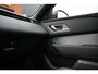 Land Rover Range Rover Velar 2.0 P400e Edition Panoramadak Meridian Memory Camera Panoramadak Trekhaak R-Dynamic Stoel/Stuur Verwarming