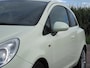 Opel Corsa 1.2-16V Edition Guacamole White zeer mooi LET OP