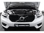 Volvo XC40 1.5 T4 Recharge R-Design | Dig. Cockpit | Elek. Klep | Cruise | PDC | NAV+App. Connect | LED | ECC | LM 19" | 2282
