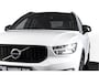 Volvo XC40 1.5 T4 Recharge R-Design | Dig. Cockpit | Elek. Klep | Cruise | PDC | NAV+App. Connect | LED | ECC | LM 19" | 2282