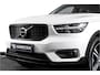 Volvo XC40 1.5 T4 Recharge R-Design | Dig. Cockpit | Elek. Klep | Cruise | PDC | NAV+App. Connect | LED | ECC | LM 19" | 2282
