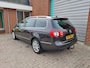 Volkswagen Passat Variant 2.0 TDI Highline Euro 5 Bj:2009 NAP!