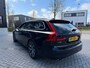 Volvo V90 2.0 T5 Momentum / Automaat / Trekhaak / Leder / Camera / 19" Inch LMV