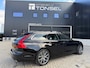 Volvo V90 2.0 T5 Momentum / Automaat / Trekhaak / Leder / Camera / 19" Inch LMV